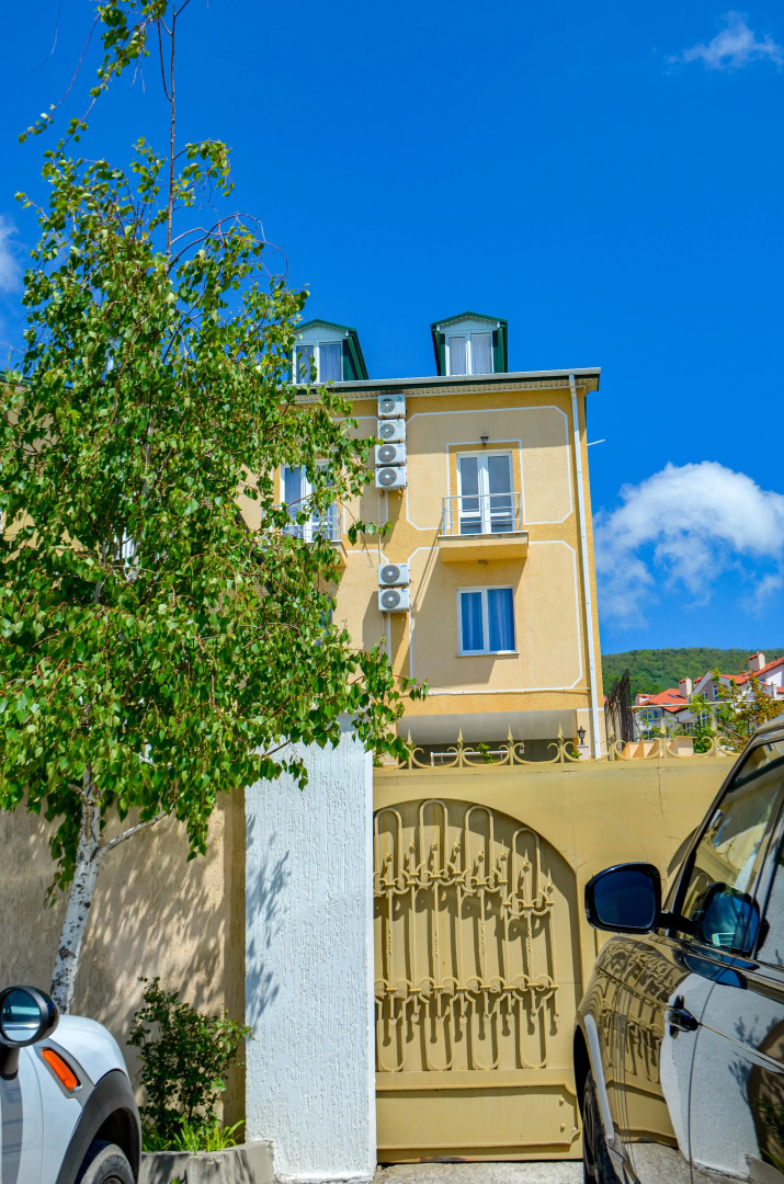 Меблированные комнаты Ной +