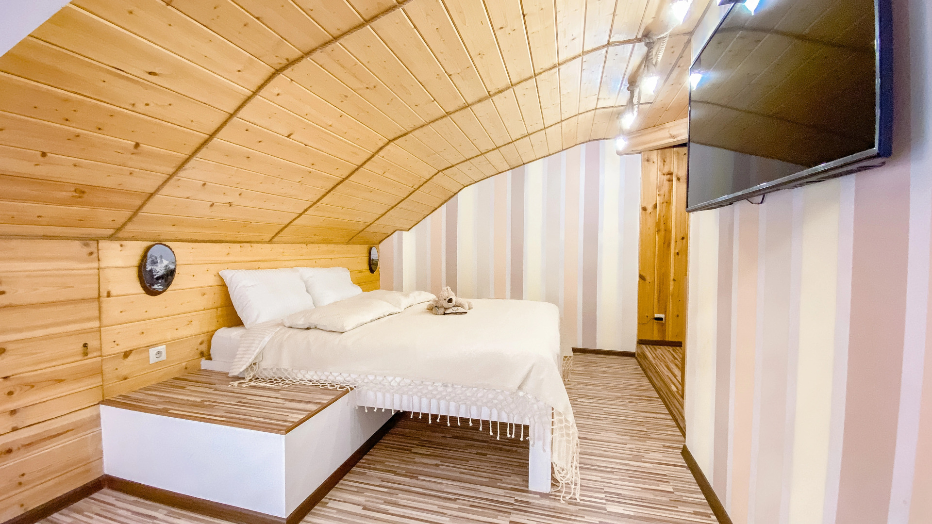 Апартаменты Abri Luxe в Адлере с видом на горы в ЖК Коралл