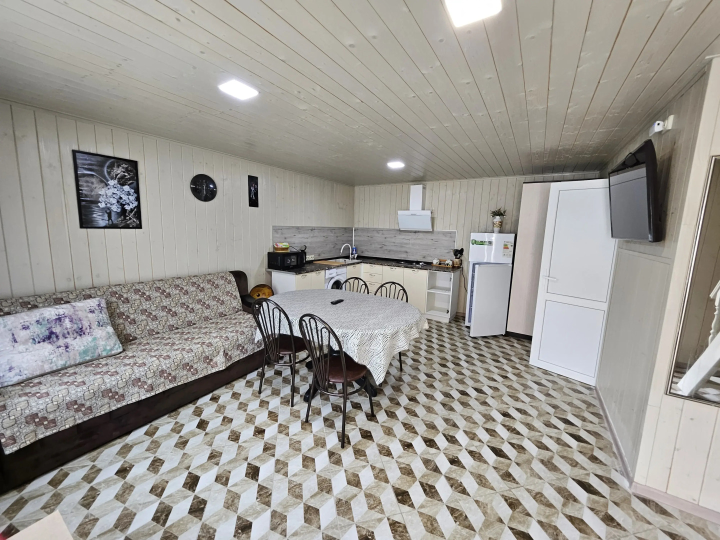 Гостевой дом С.Знаменское- пляж Беляус