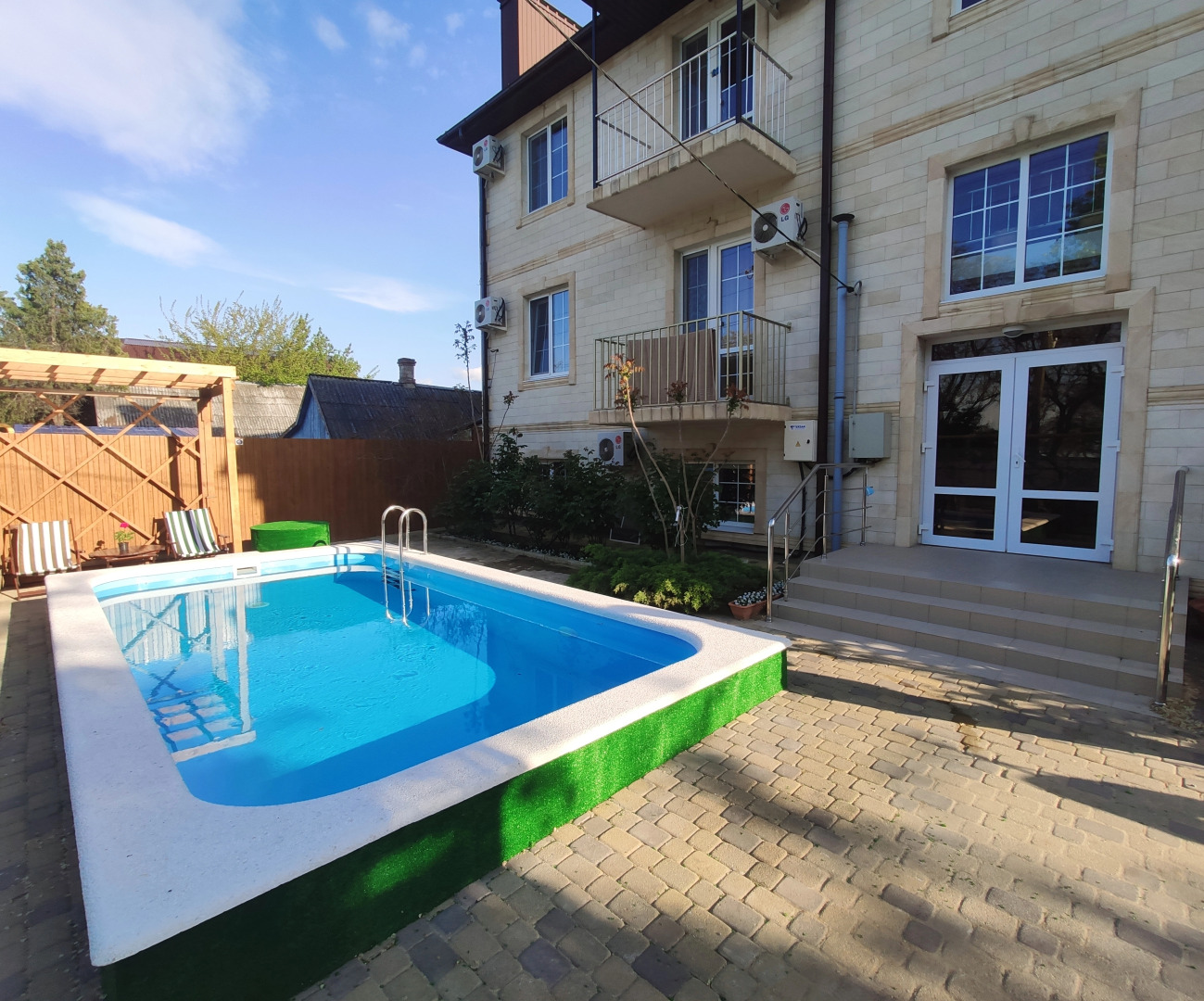 Отель Премьер