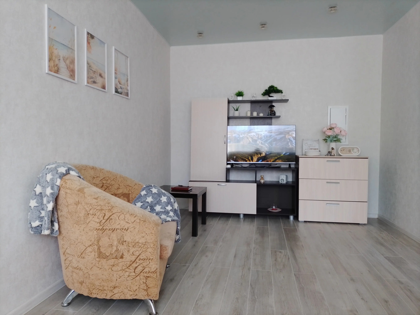 Квартира на Полины Осипенко 4