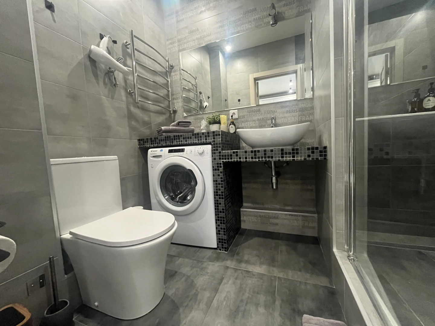 Апартаменты в ЖК Белый ангел с проектором