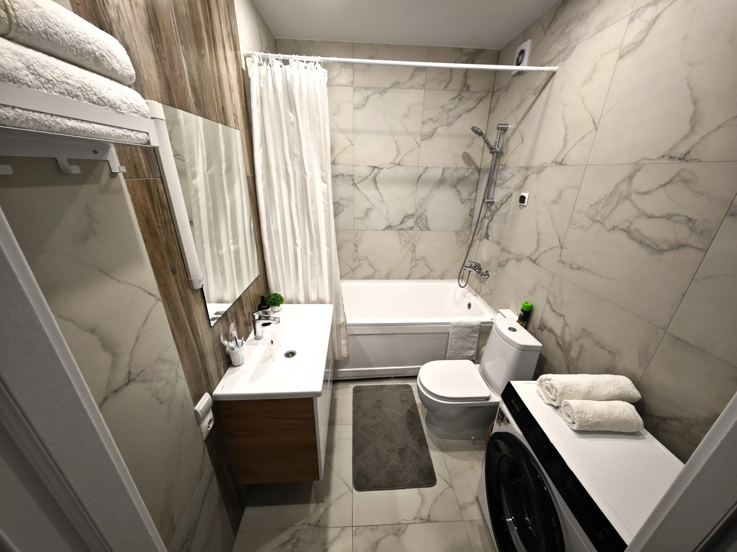 Квартира Премиум в Новом Доме Романов New Life