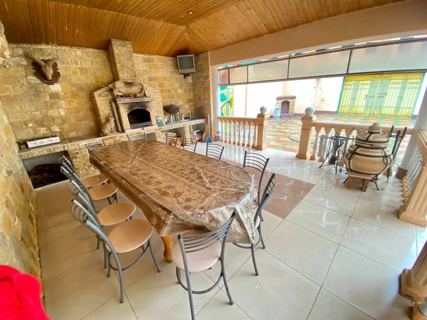 Апартаменты с собственным двором