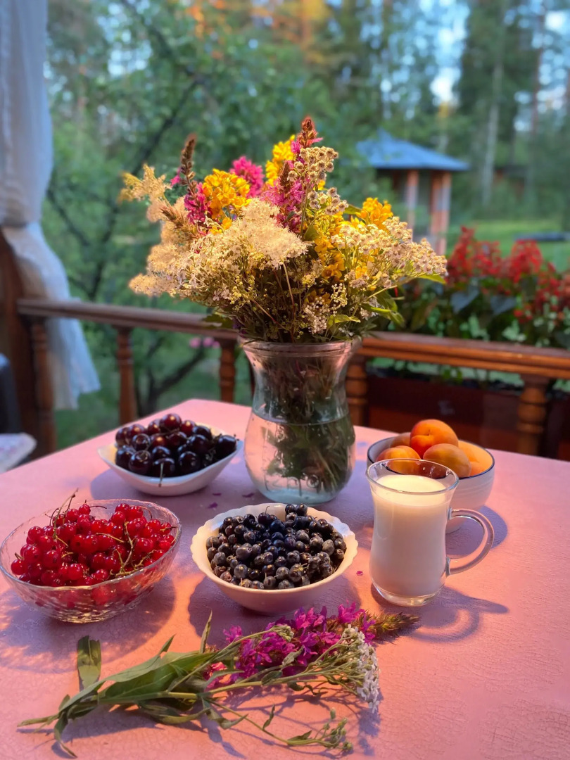 Частный дом Дом у реки в английском стиле