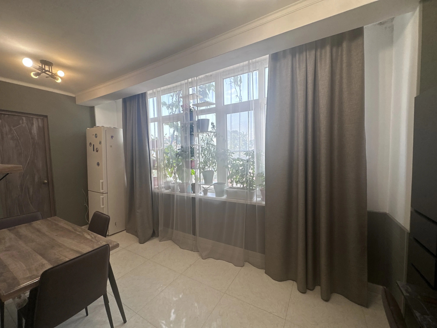 Квартира в центре Сухума - Лакоба, 88