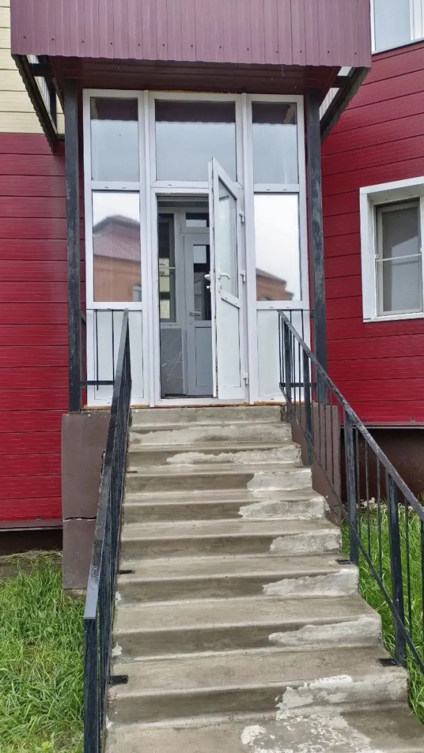 Квартира с Отдельным Входом на Полиграфистов