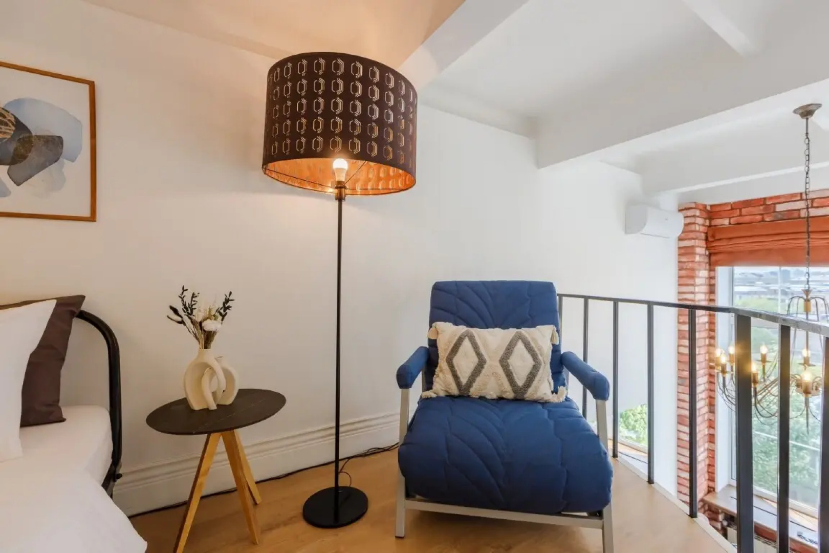 Апартаменты Queenstay Роял Лофт на Войковской