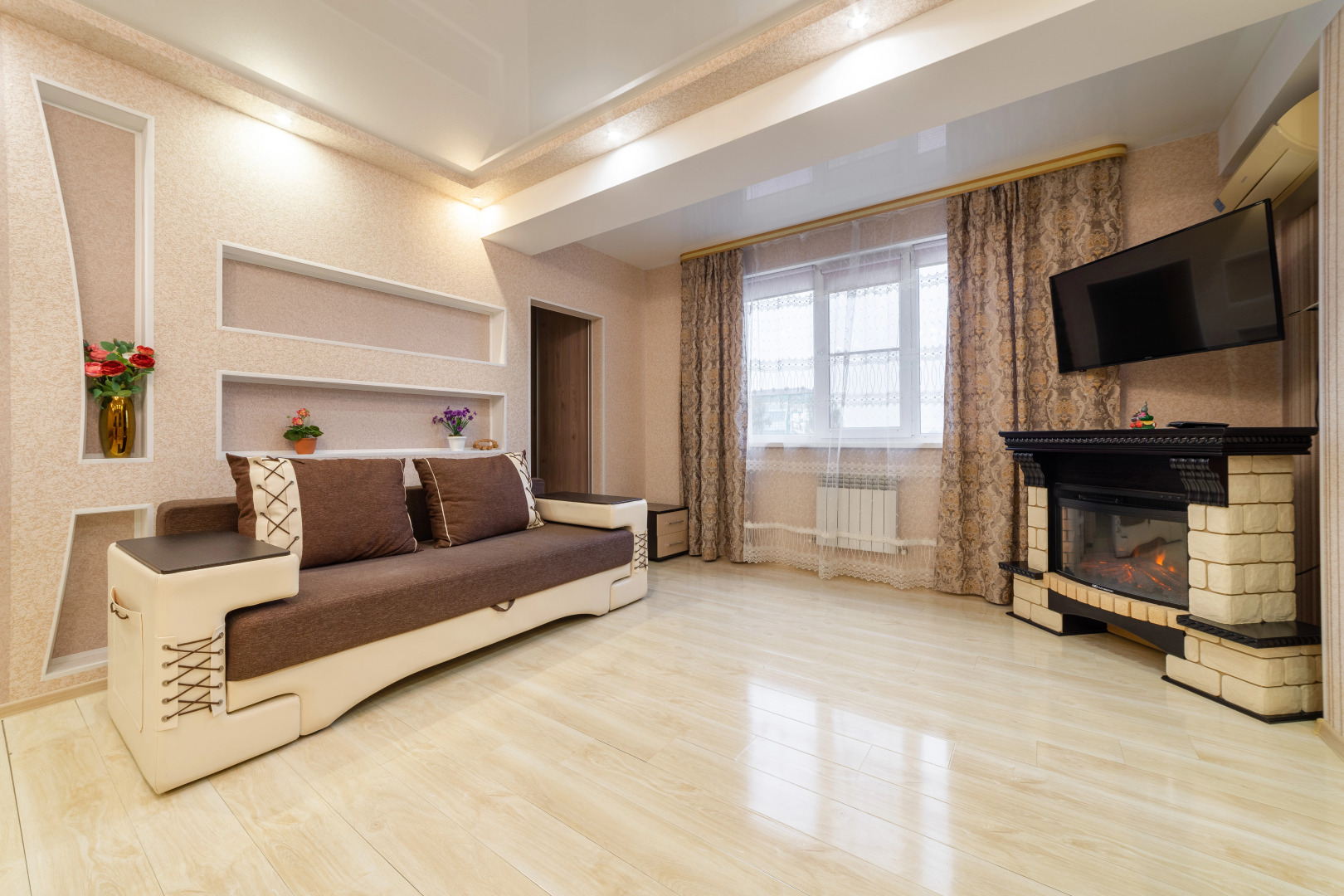 Квартира Просторная для 6х гостей с камином и видом на море