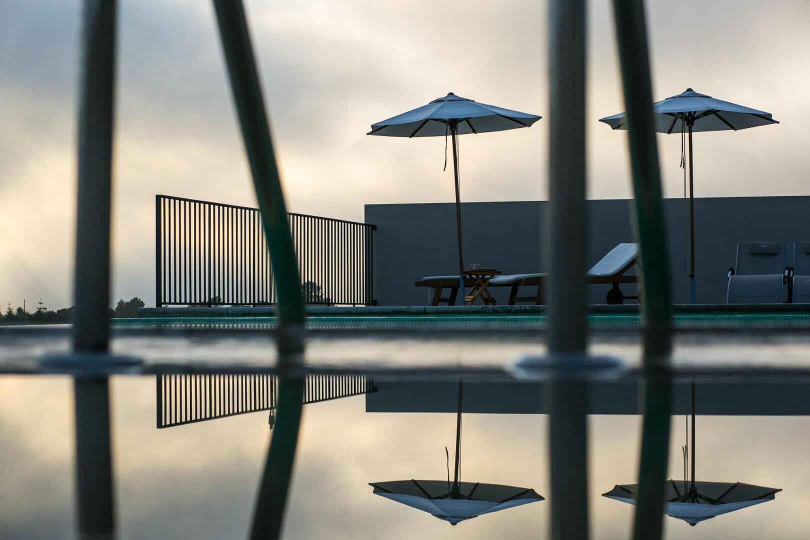 Отель Vale d'Azenha Hotel and Residences