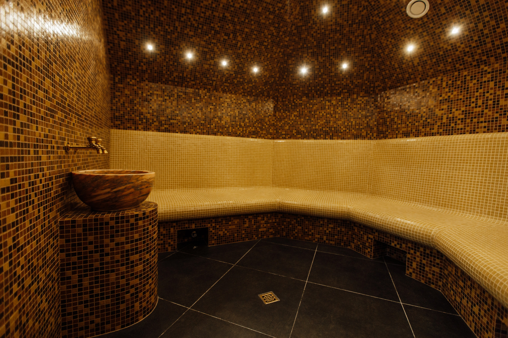 Гостиничный Комплекс Любим