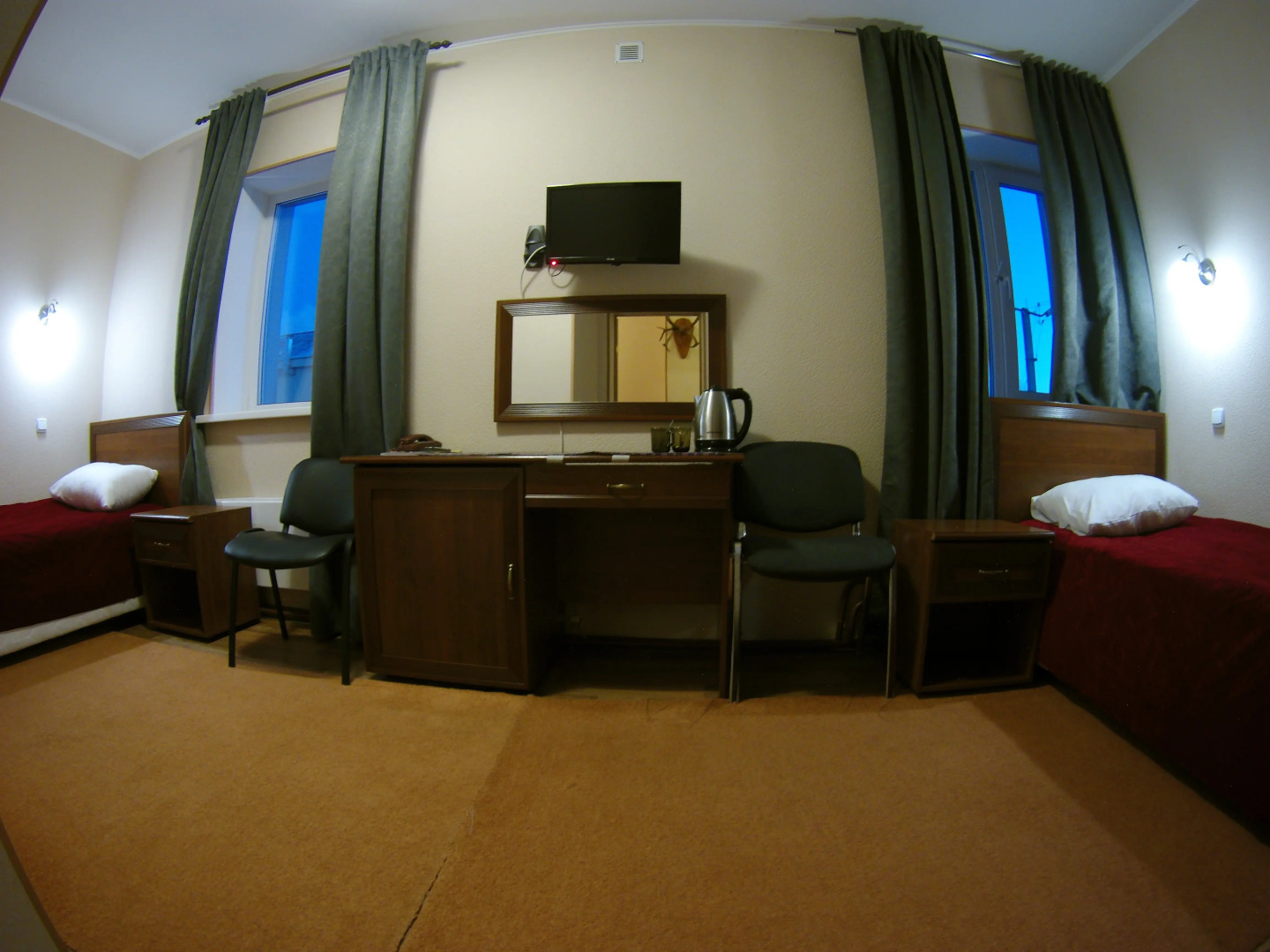 Отель Белые Ночи