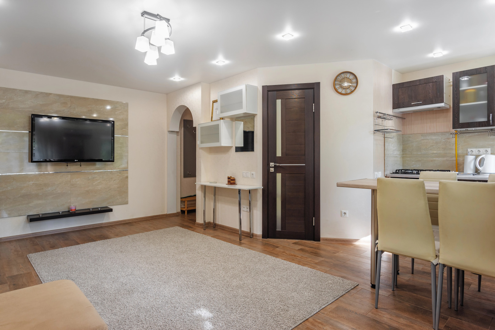 Апартаменты на Полевой