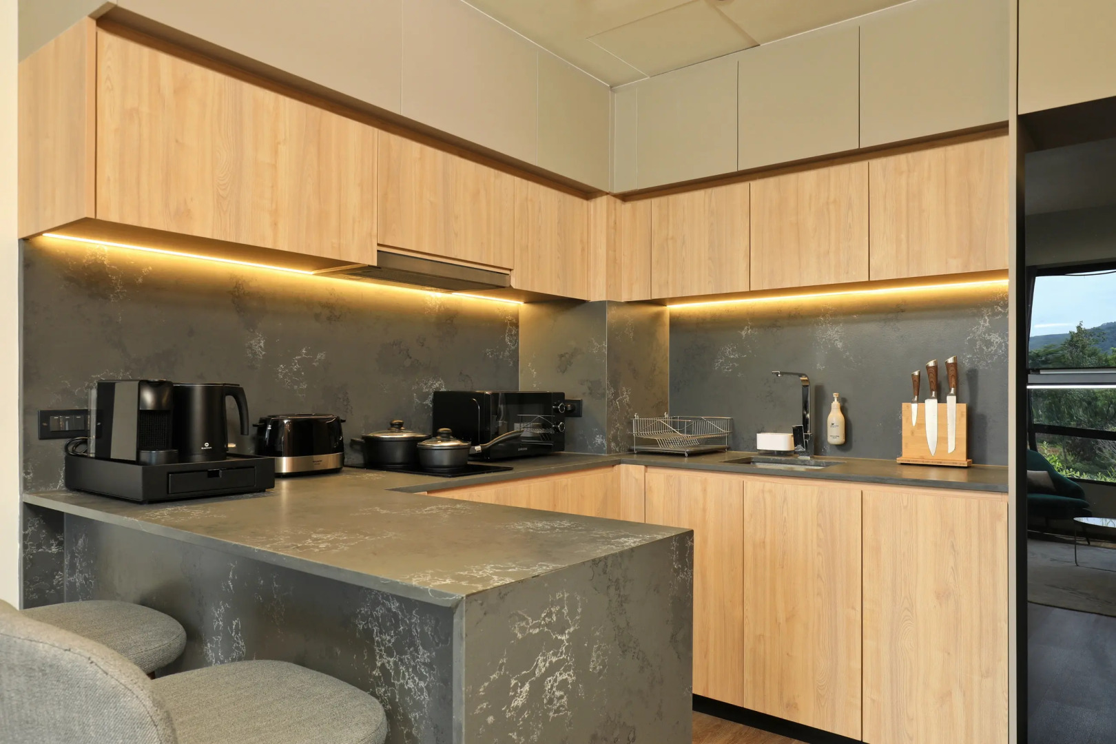 Апартаменты LGP-C512 2 Спальни рядом с Пляжем Бангтао Балкон с Видом на Природу и Доступ к Бассейну