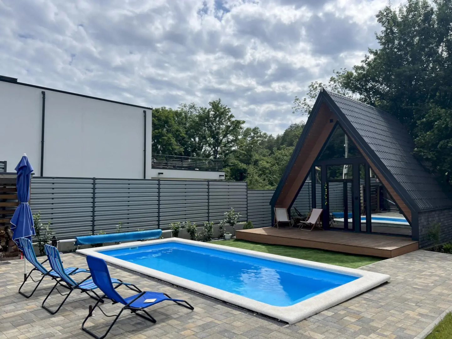 Частный дом 450 А-фрейм Лимон с тёплым бассейном и баней