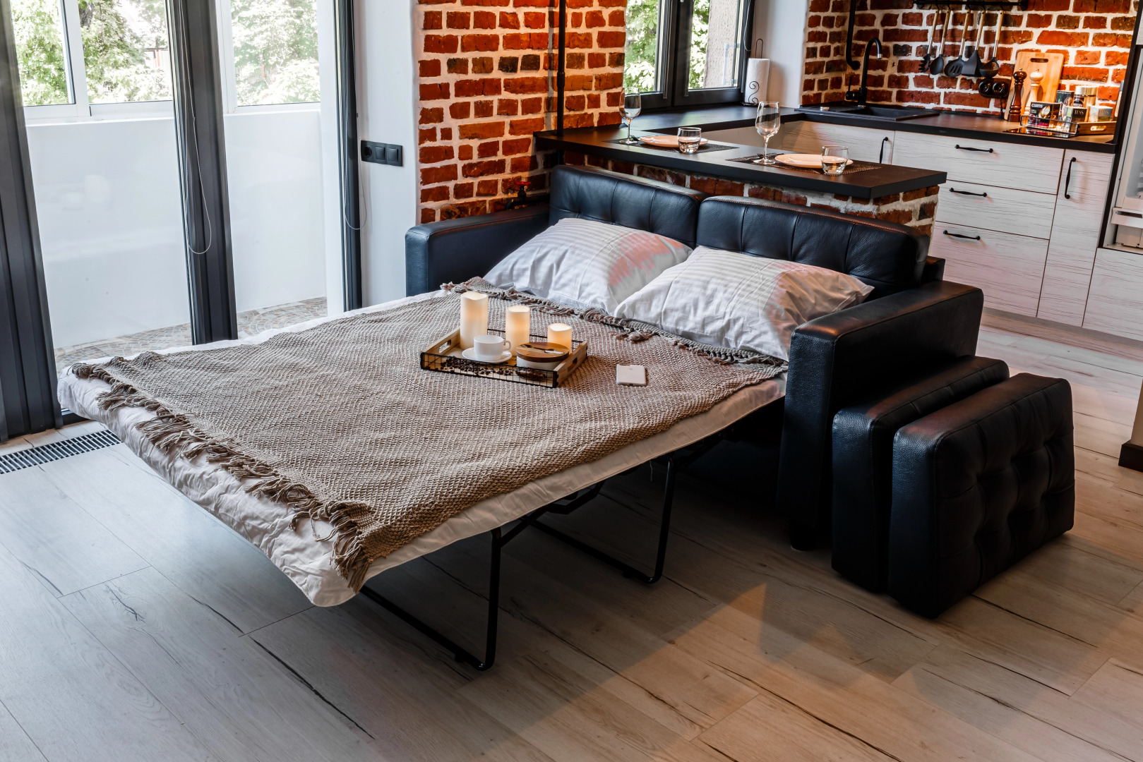 Апартаменты InterLoft 1 Old Town Free Parking Wi-Fi 100/50 Smart TV