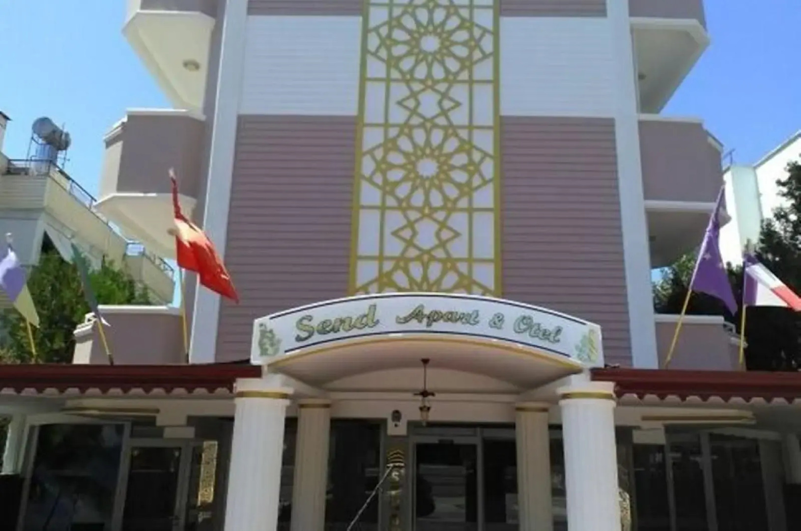 Отель Send Apart