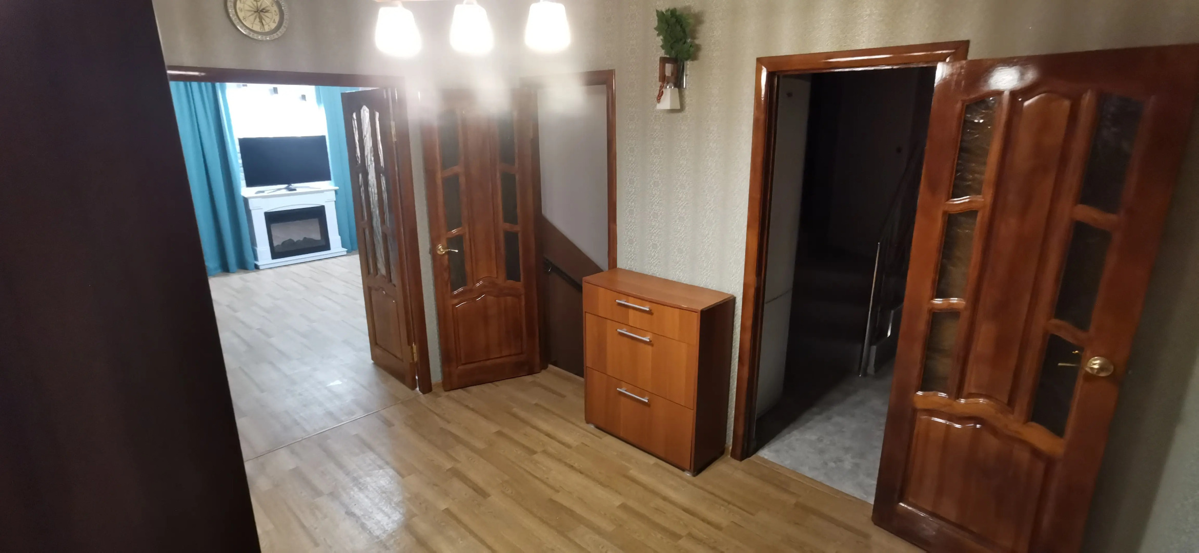 Апартаменты в Частном Доме на Первом Этаже