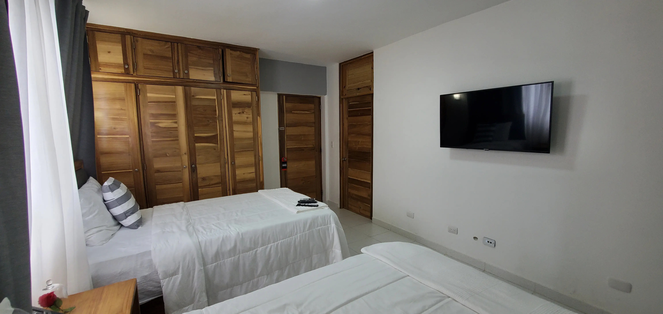 Отель Boca Grande Suites