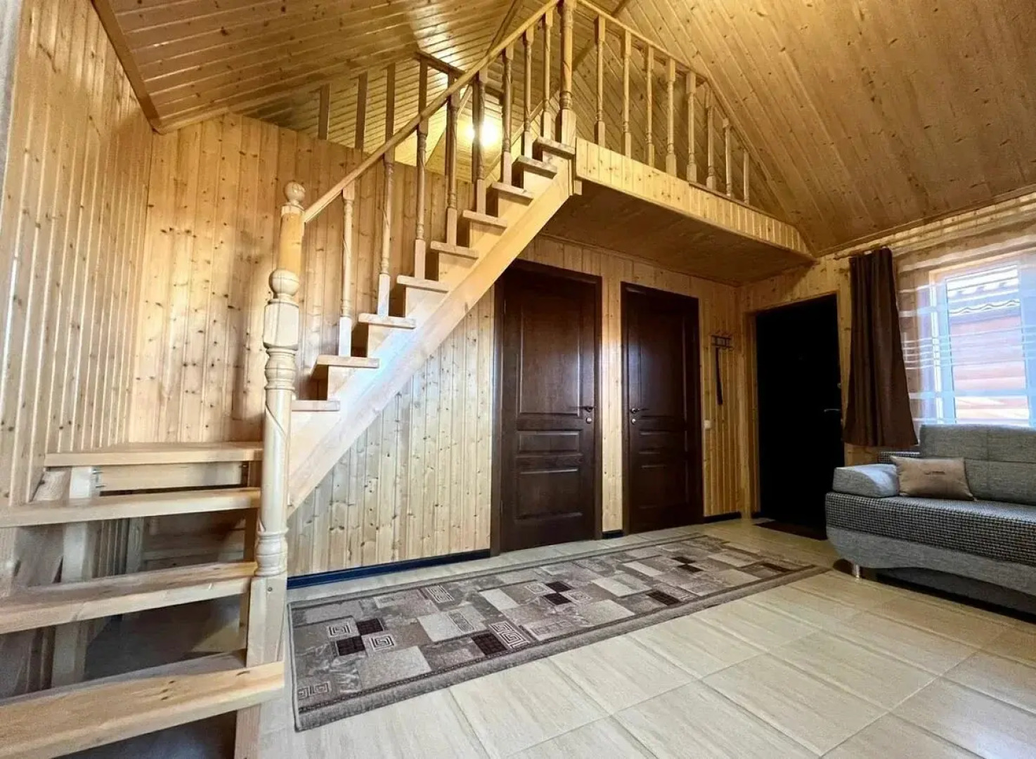 Гостевой дом У Пруда от Травел Хотелс Антураж