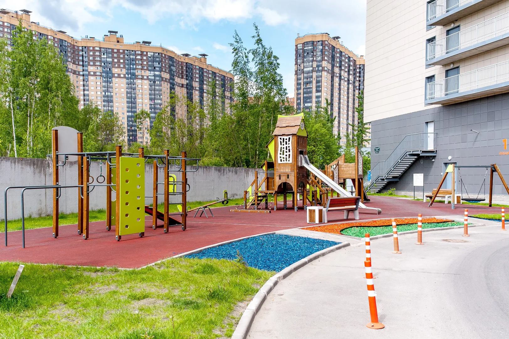 Apartments GLOBALSTAY. Новые студии 5 мин до метро Парнас