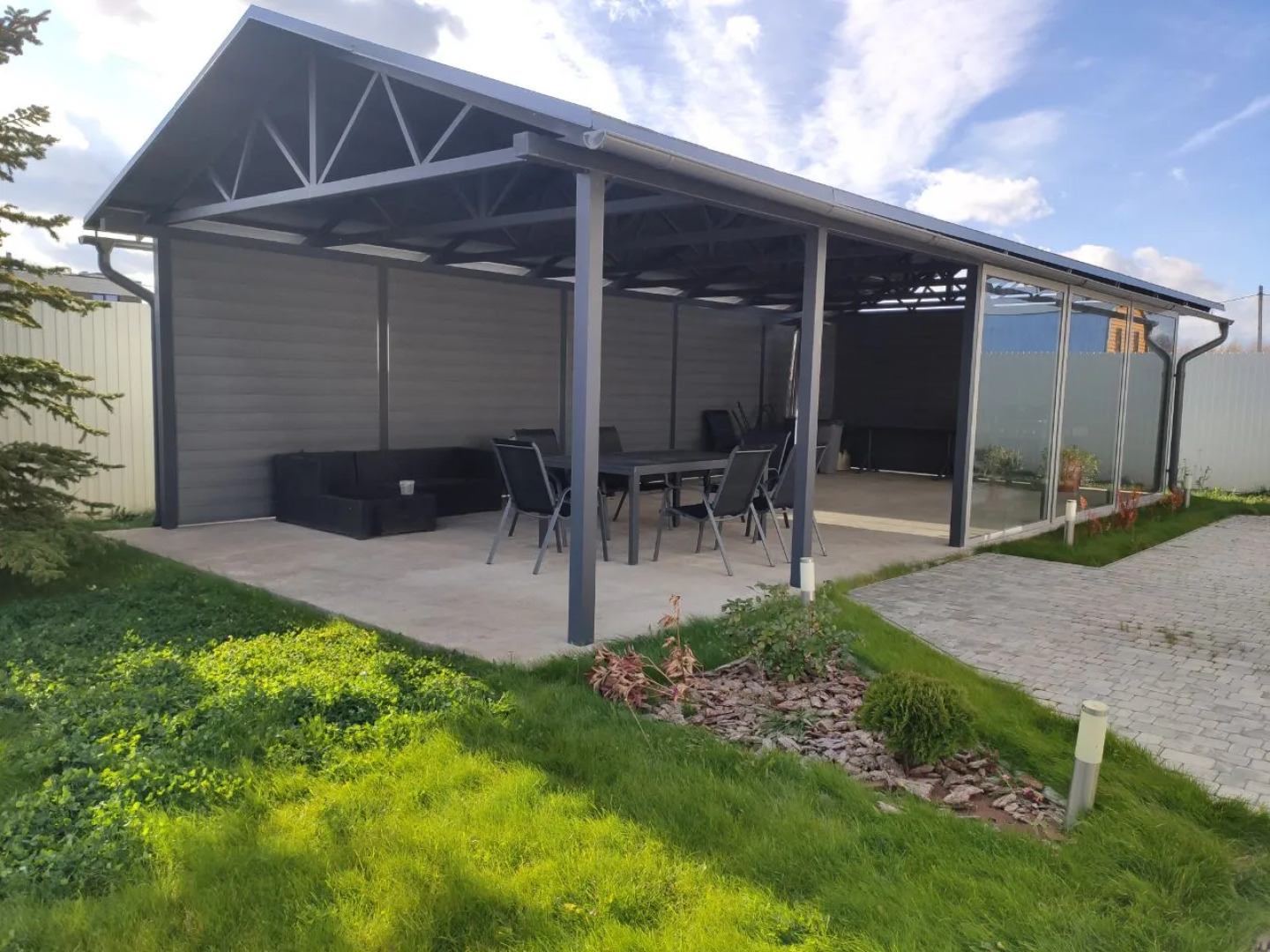 Частный дом White house