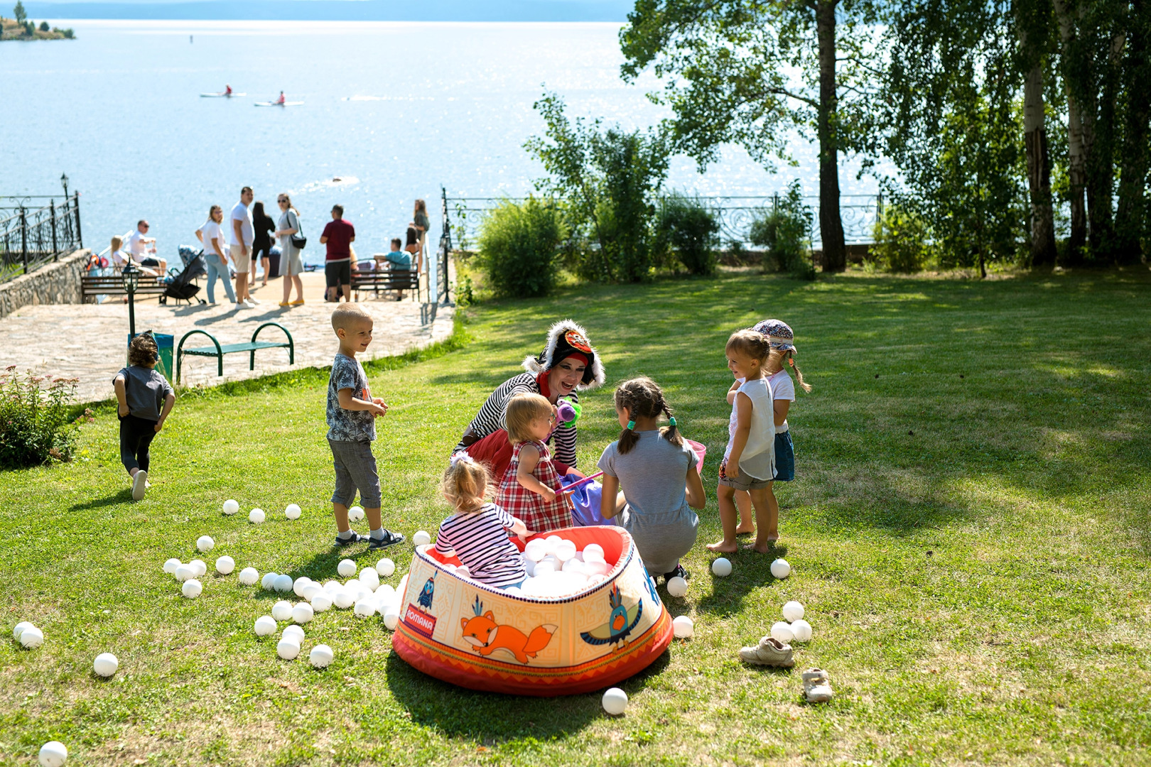 Отель Талес