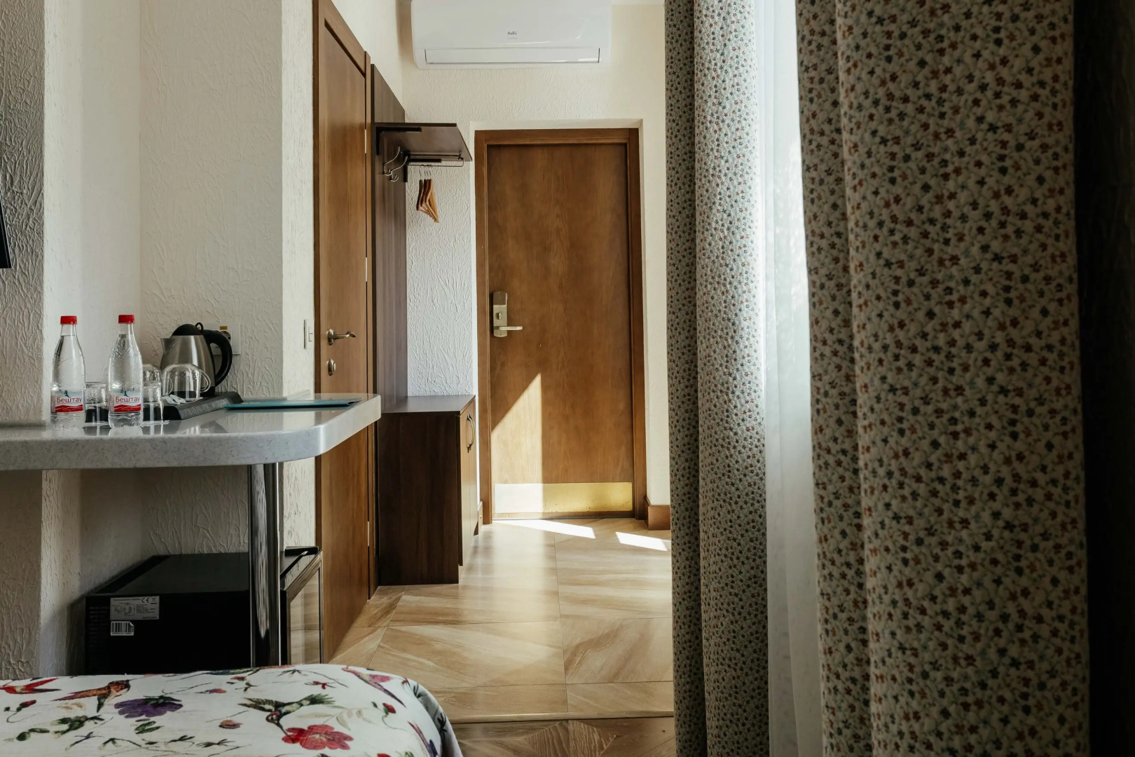 Отель Customs House Hotel & SPA