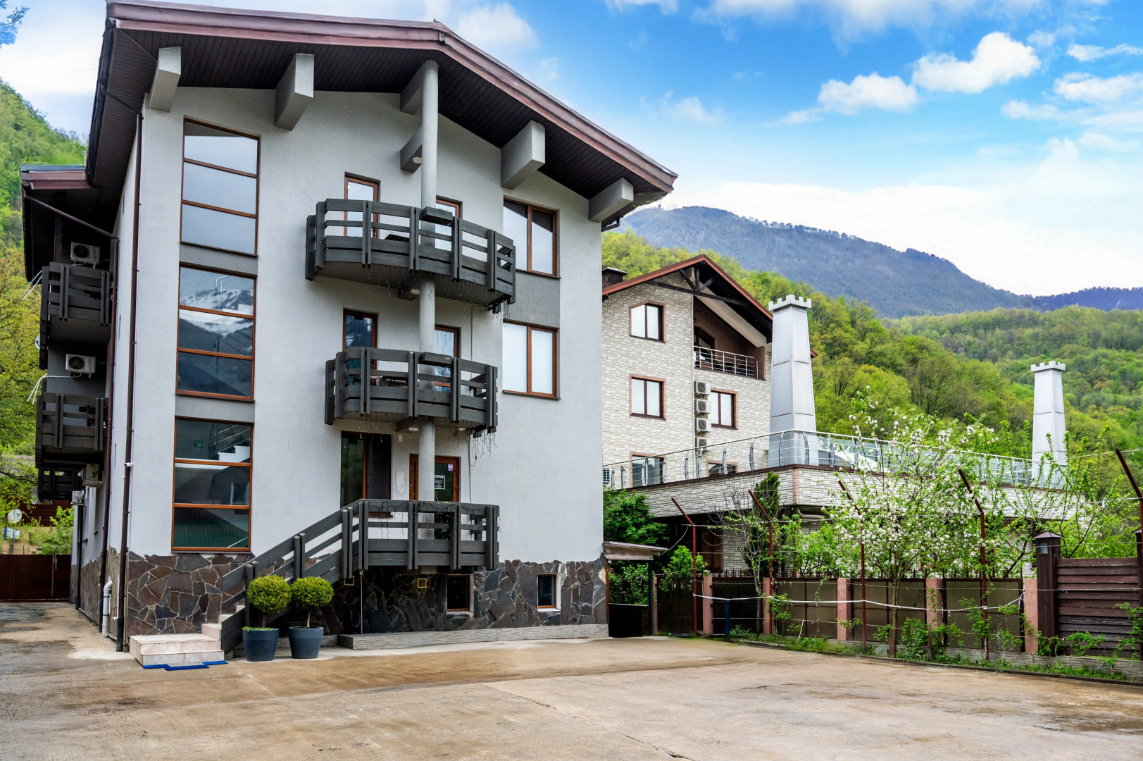 Отель Эльпида