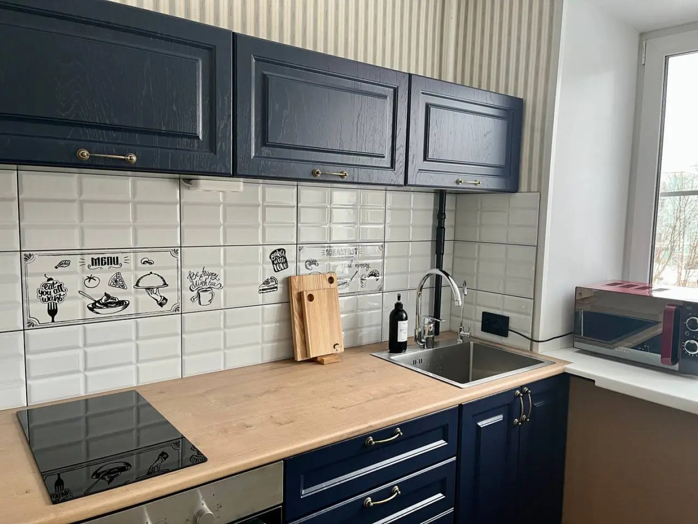 Квартира Ваш Рантье на Полярных Зорях 25/1 в Доме Художника