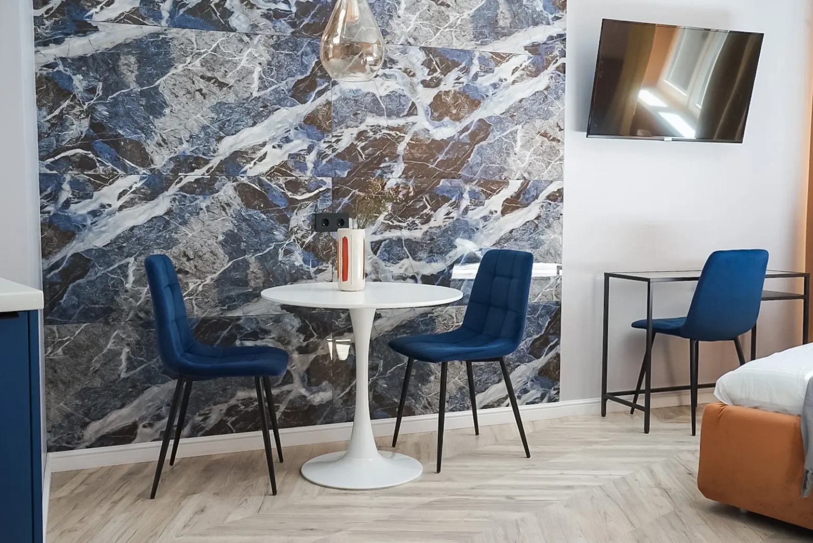 Апартаменты Aquamarine by Pavlov