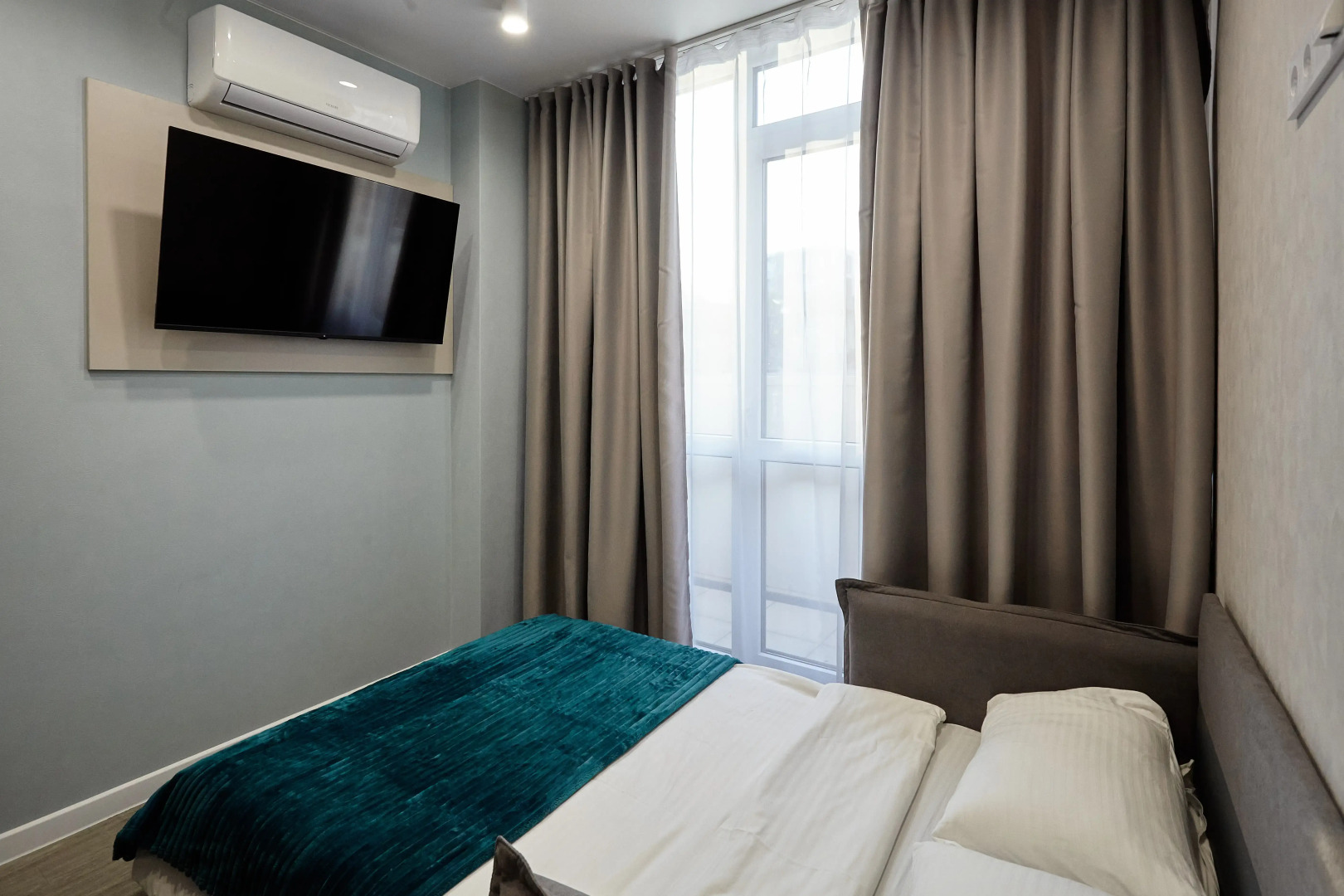 Апартаменты в ЖК Резидент с Балконом