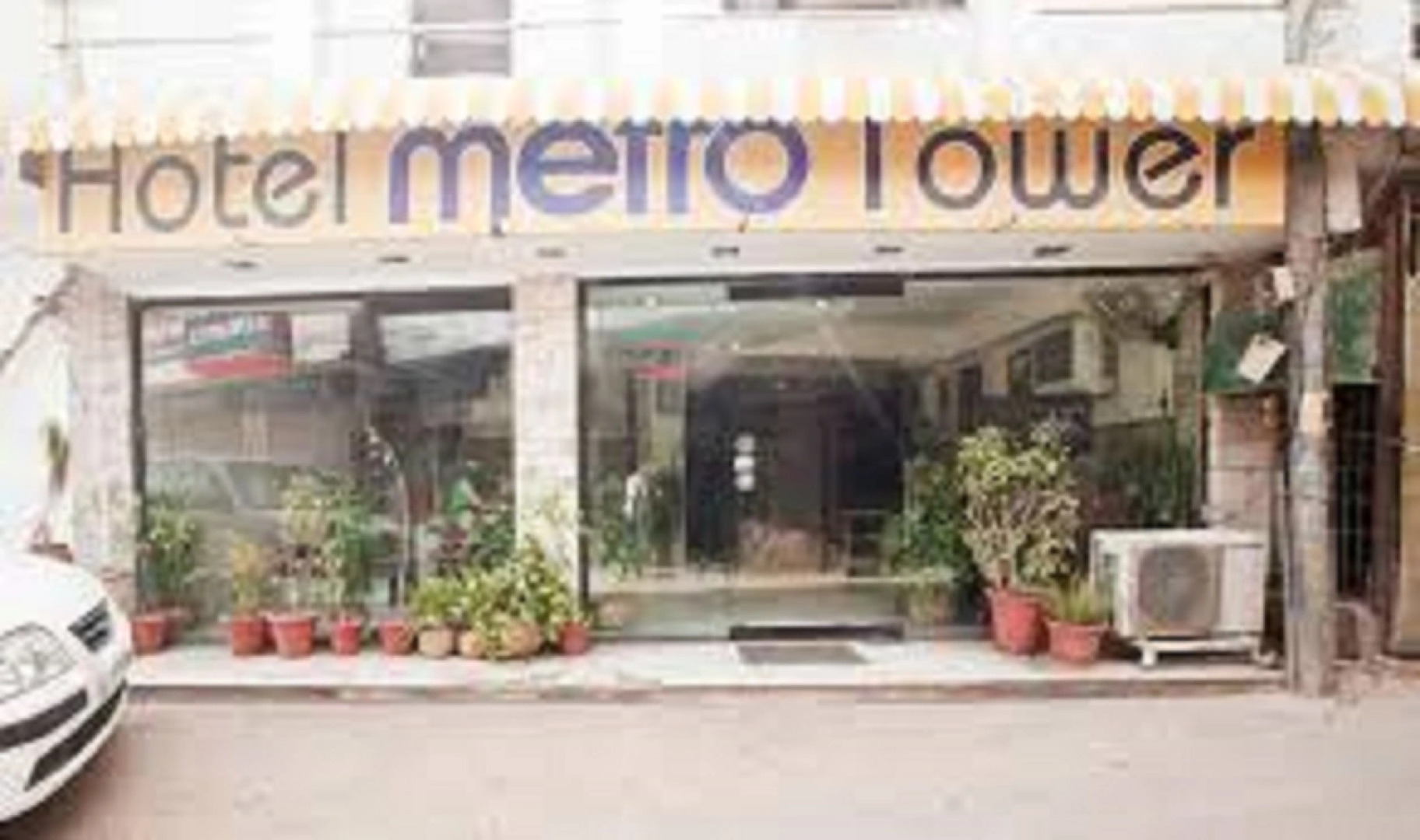 Отель Metro Tower