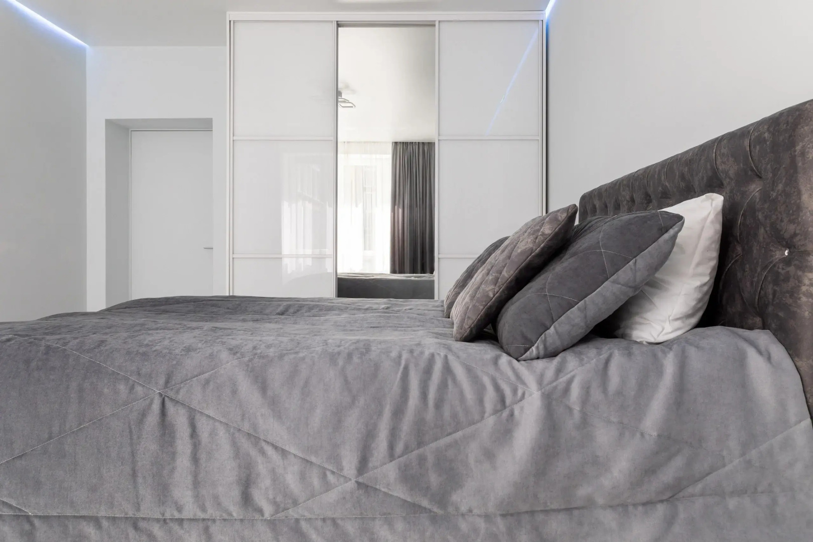 Апартаменты Indigo Apartments