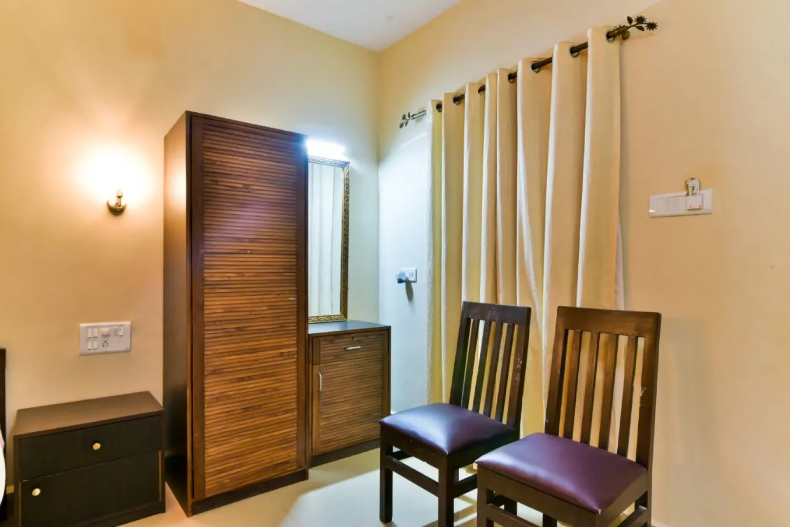 Отель Baga Fantacia Beach Inn