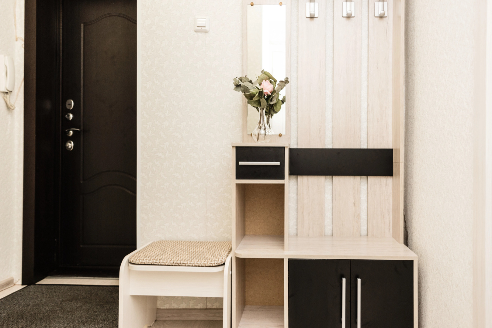 Трёхкомнатные  Апартаменты Stepanenkov для 8 гостей на Сурикова 2