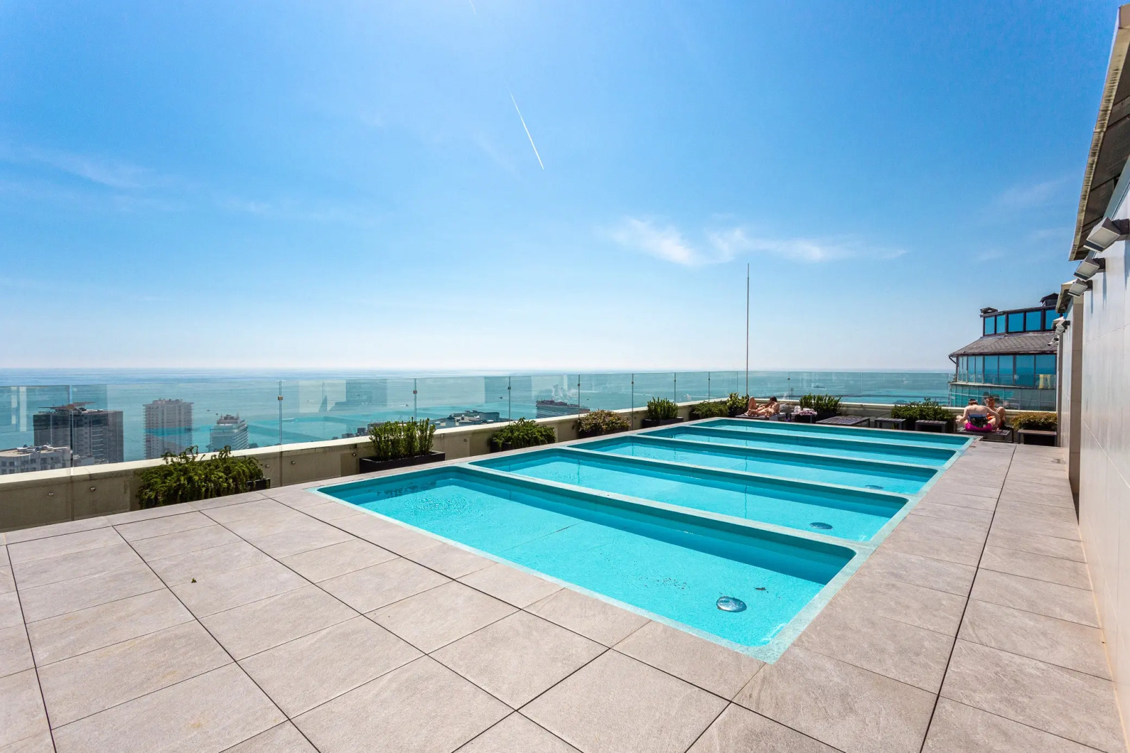 Апартаменты Метрополь Бриз Delux Lamare с Видом на Море