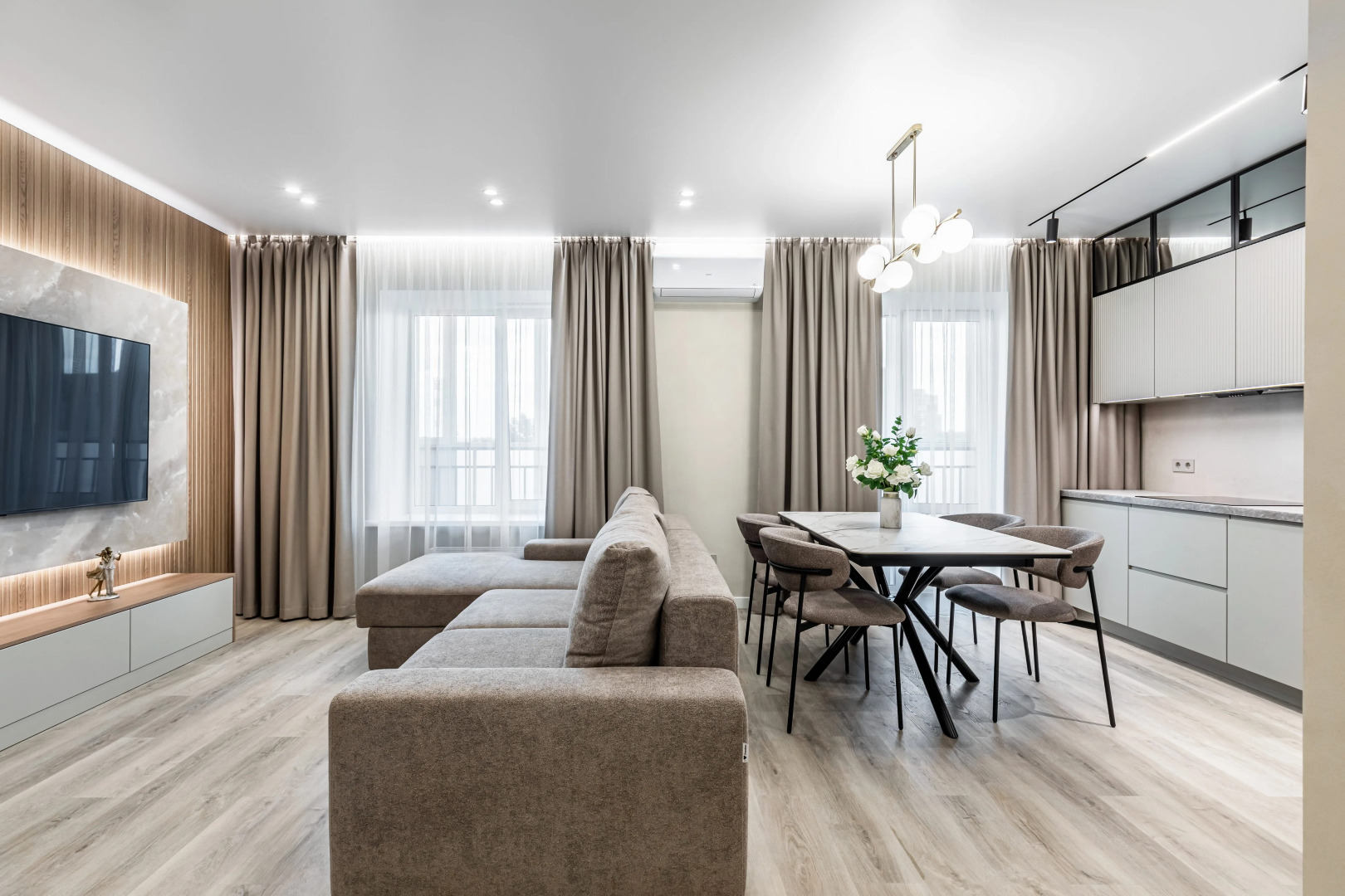 Квартира большая 4-х комнатная LS Арт Центр