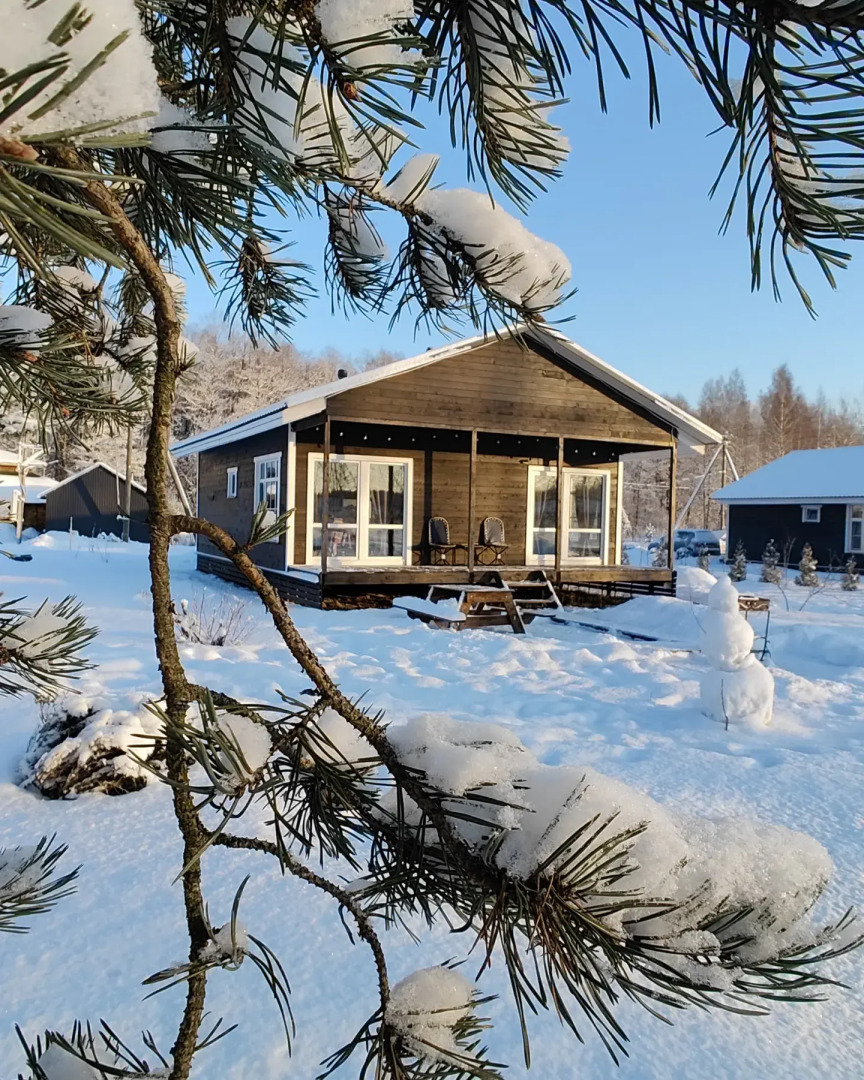 Шале с видом на сад