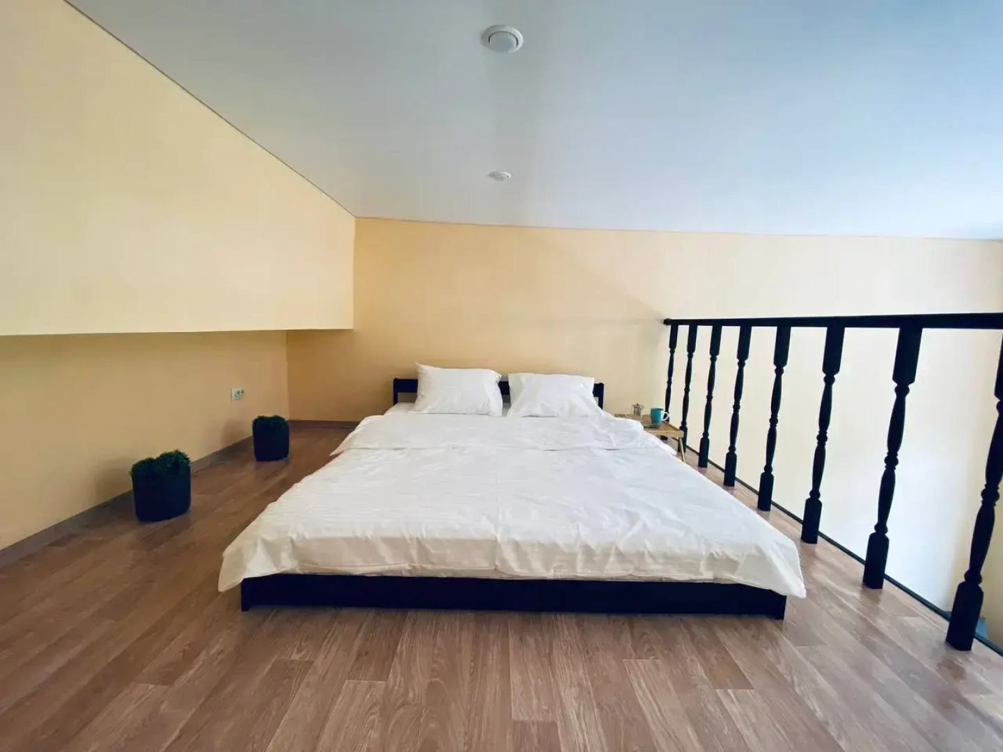 Апартаменты Room-Room Хользунова 40