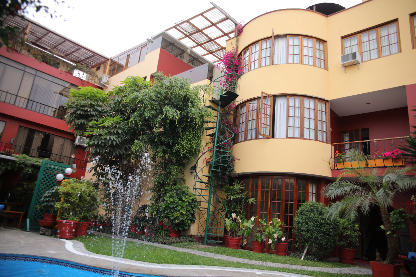 Апарт-отель Peru Star