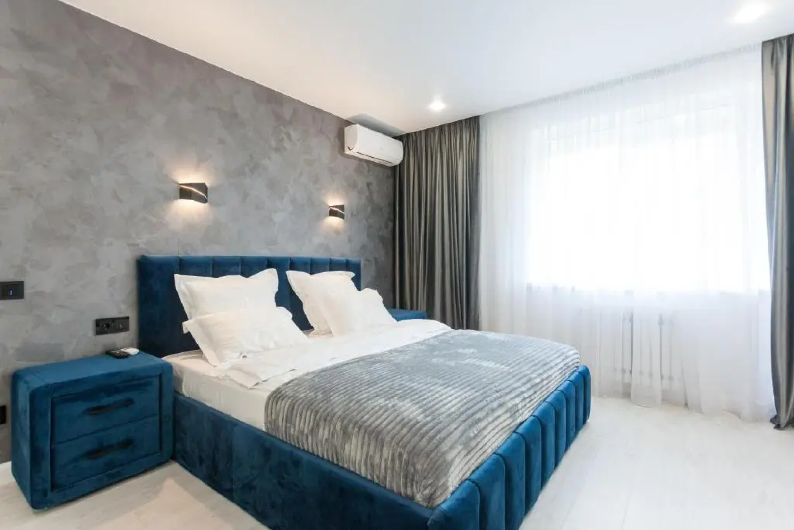 Апартаменты Трёхкомнатный Люкс, центр, площадь Победы, Черняховского 10А, Колибри#10А