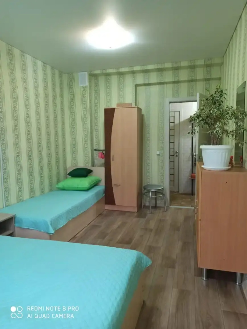 Апартаменты Четырехкомнатная квартира на Димитрова 4