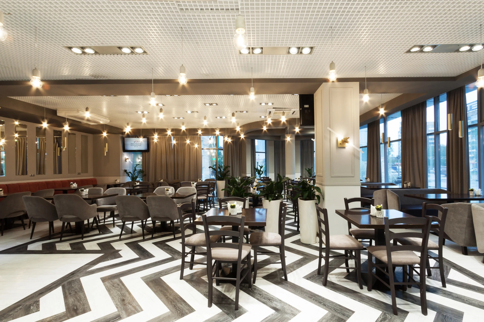 Marins Park Hotel Yekaterinburg