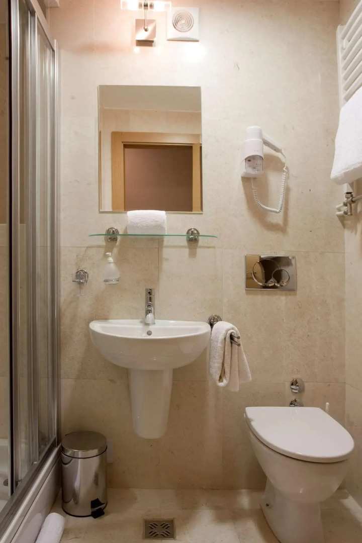 Отель Putnik Inn Belgrade