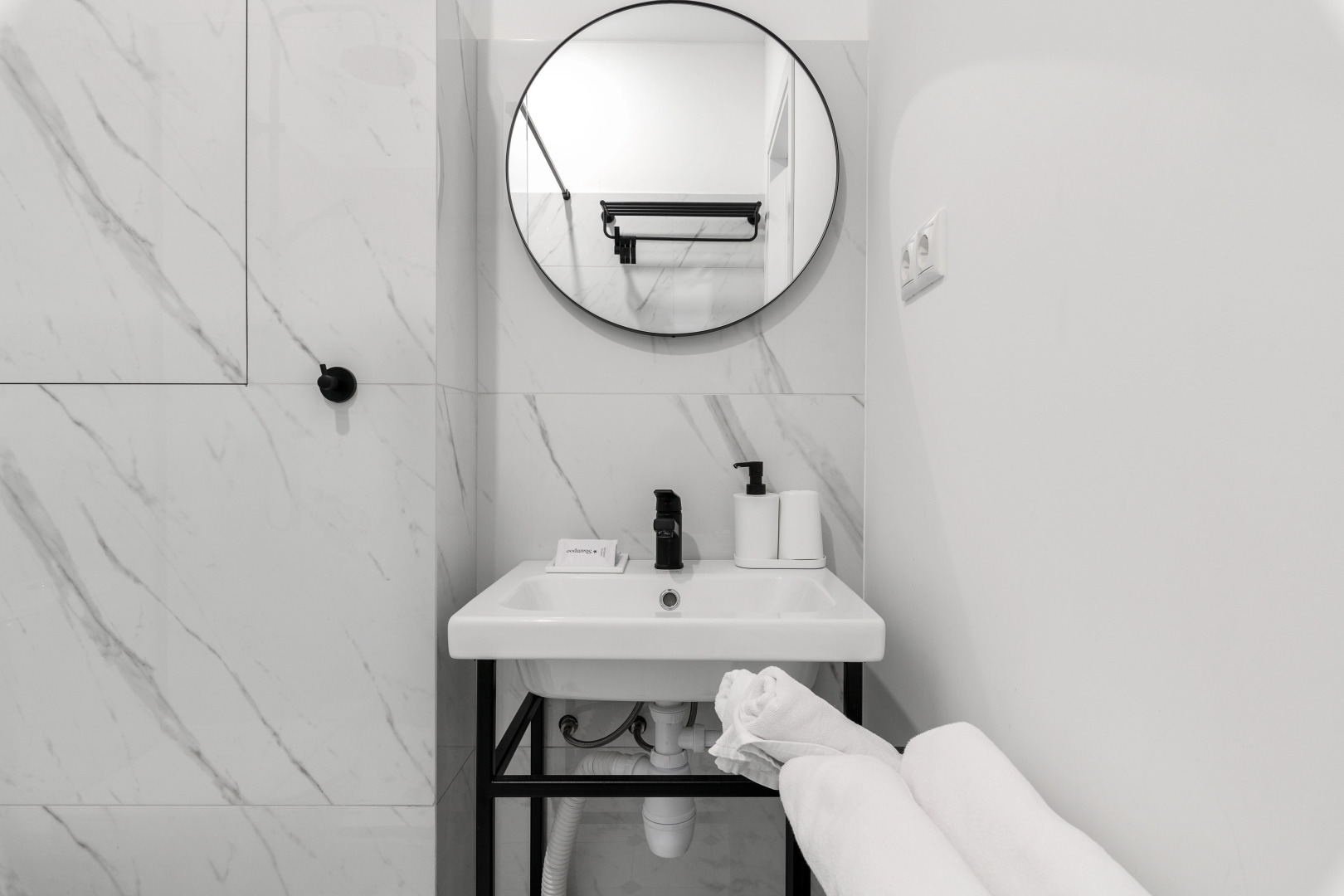 Апартаменты на главной ресторанной улице