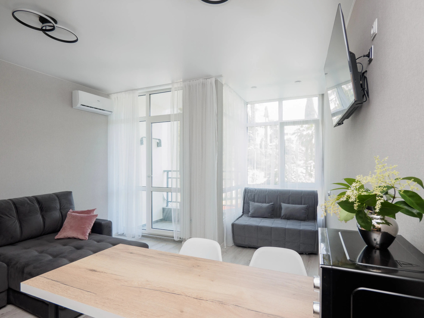 Апартаменты Место под солнцем 12