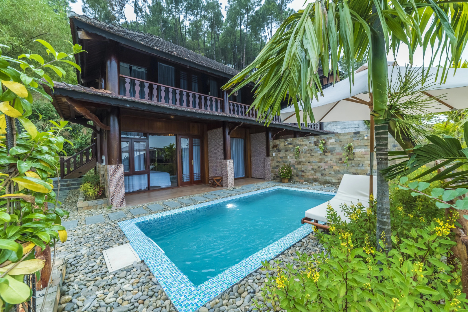 Отель Sankofa Village Hill Resort and Spa