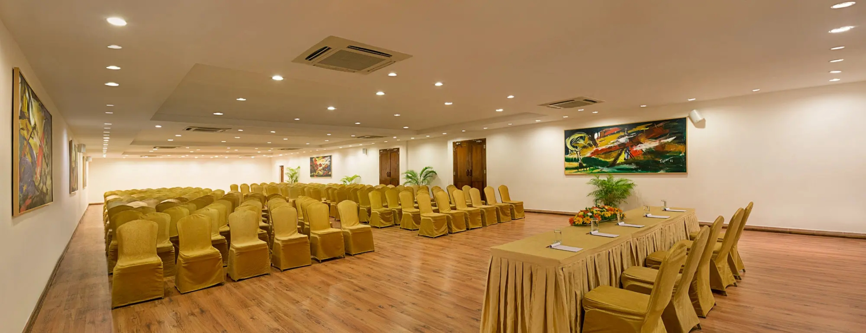 Отель Chariot Beach Resorts