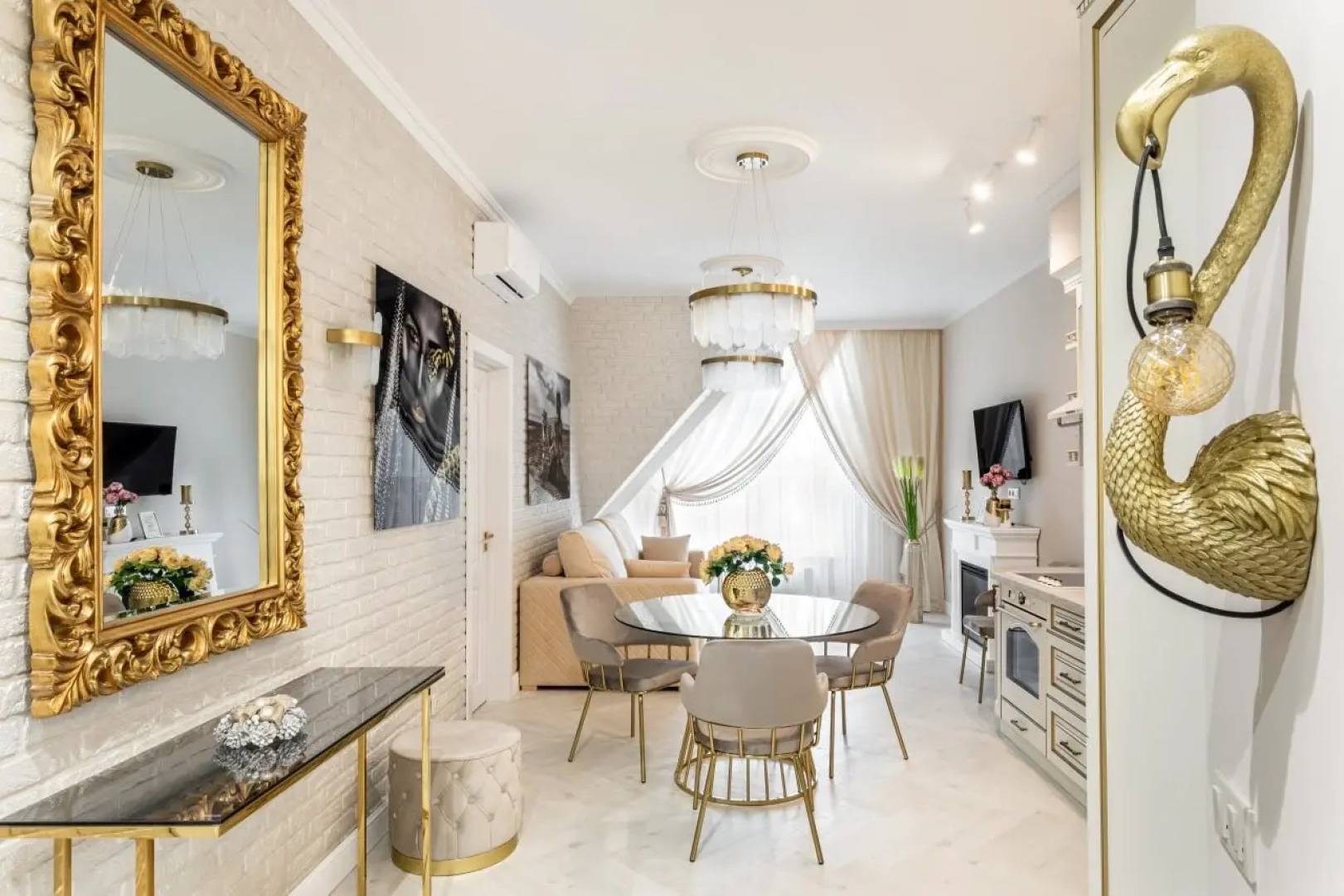 Квартира Золотая бухта с видом на реку